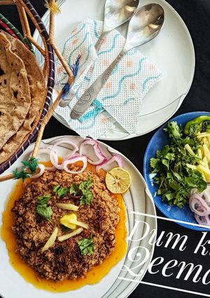 A picture of Dum ka qeema.