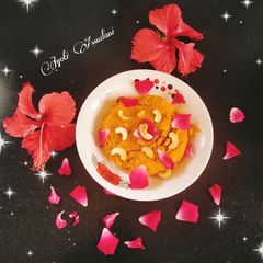 A picture of Vermicelli Kesari (semiya Kesari).