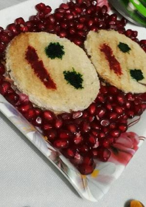A picture of Smileychoco sandwitch.