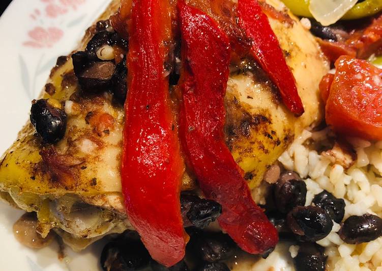 Steps to Make Any-night-of-the-week Roasted Red Pepper Chicken 🐔 Thighs