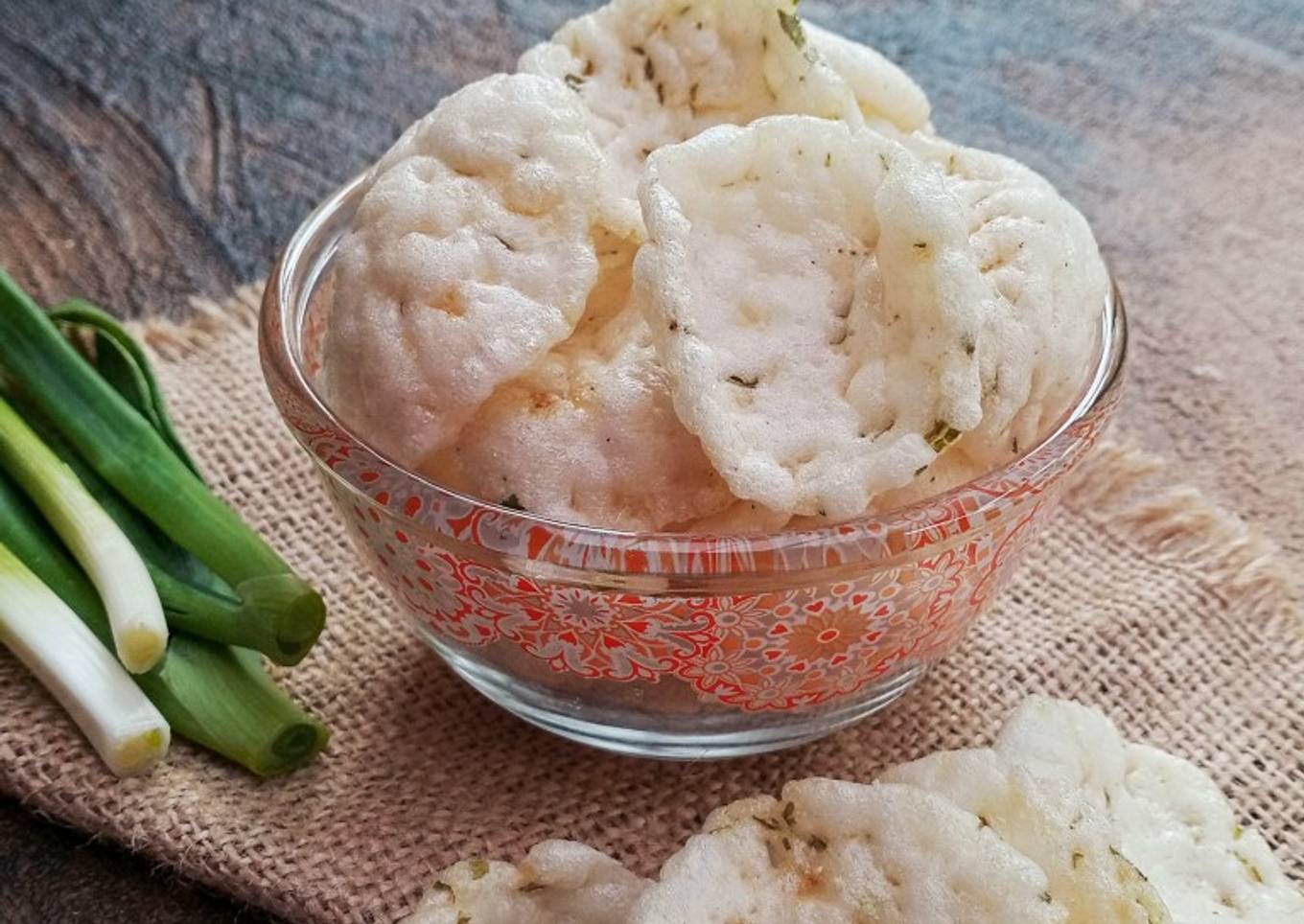 Kerupuk Nasi Daun Bawang