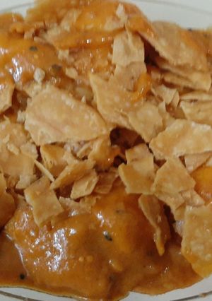 A picture of Khatay aloo.