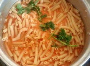 Una foto de Sopa de macarrón