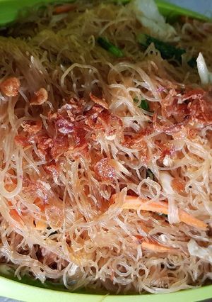 Foto resep Bihun goreng simple uenak 😁