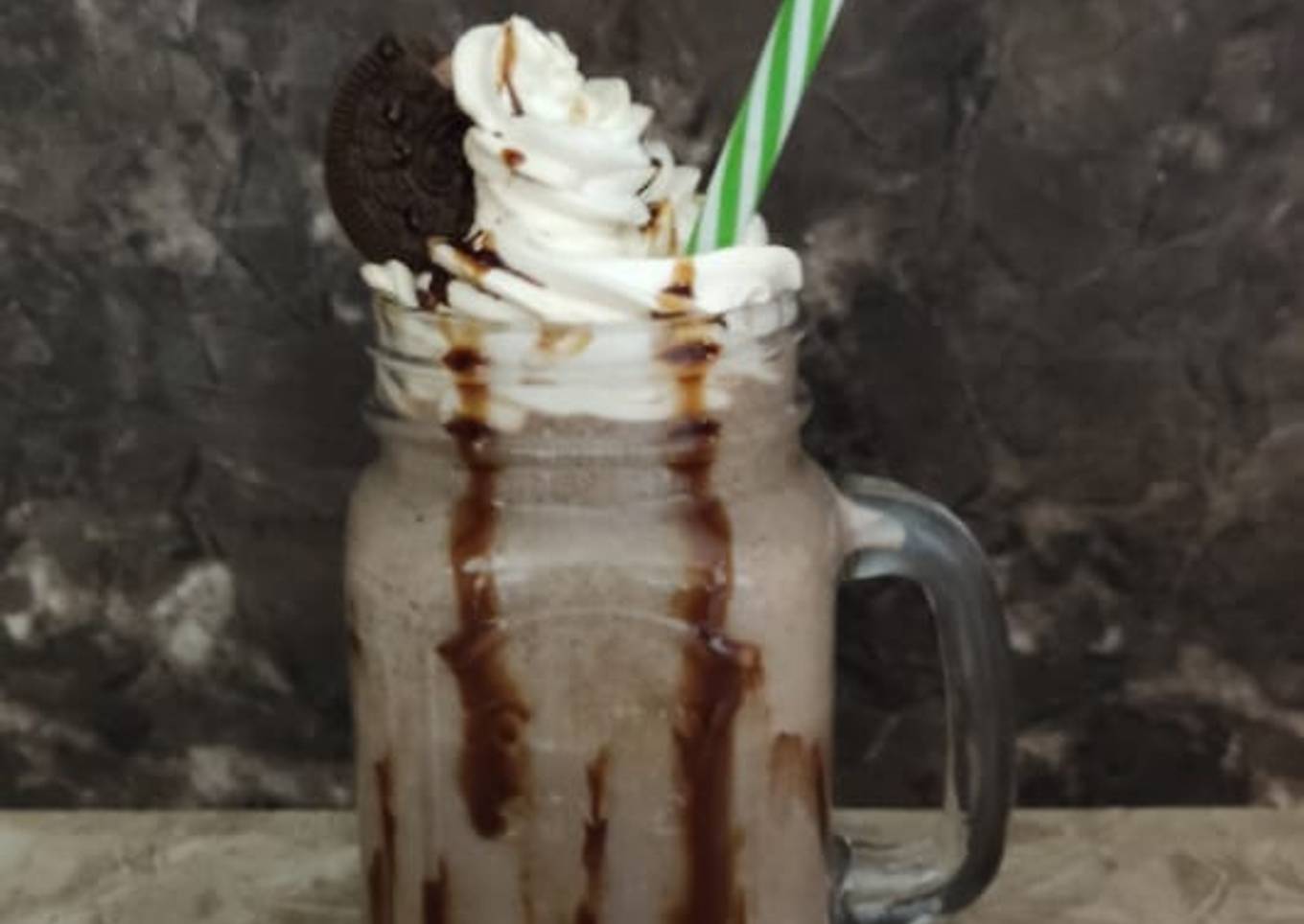 Oreo Milkshake