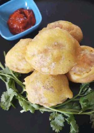A picture of Panipuri pakoda.