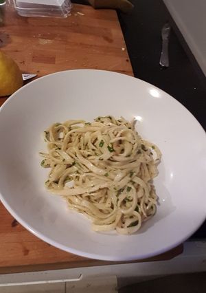 A picture of Aglio e olio.
