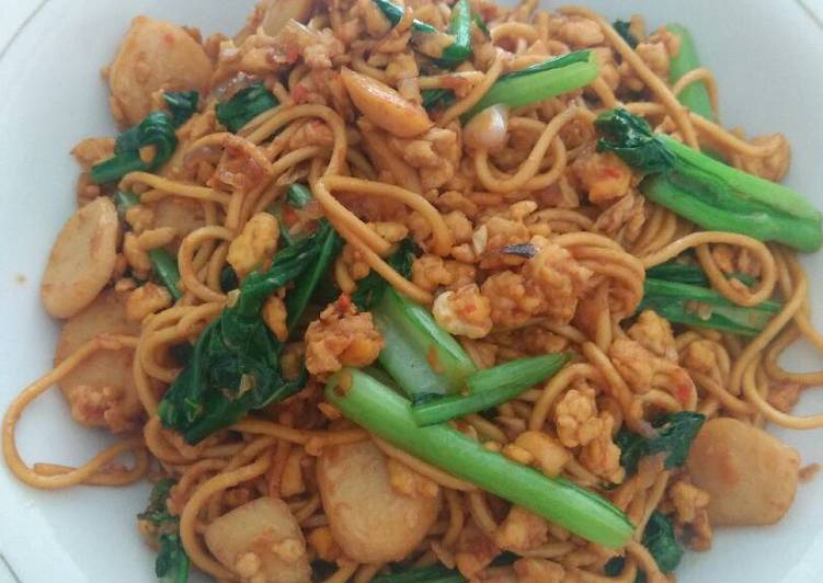 Langkah Mudah untuk Membuat Mie Telur Goreng Anti Gagal