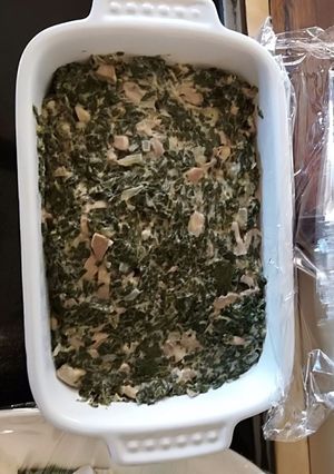 A picture of Mushroom spinach.