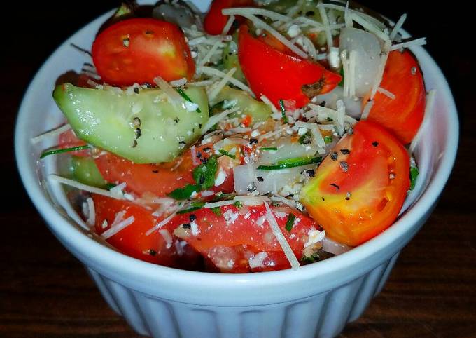 Mike's 5 Minute Tangy Chilled Salad