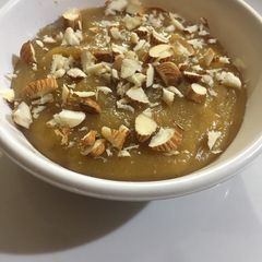 A picture of Besan ka Halwa.