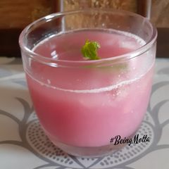 Pomelo-Pomegranate Juice A picture of Pomelo-Pomegranate Juice.
