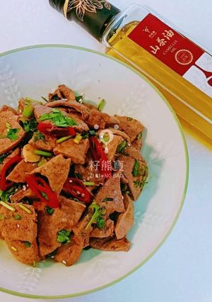 涼拌豬肝片 的食譜成品照片