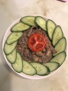 胡蔴牛肉溫沙拉 的食譜成品照片