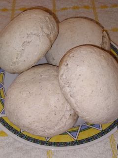 Una foto de Panecillos Veganos Gluten Free🌱🍔🌱