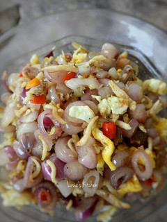 Foto resep Tumis Bawang Teri Telur