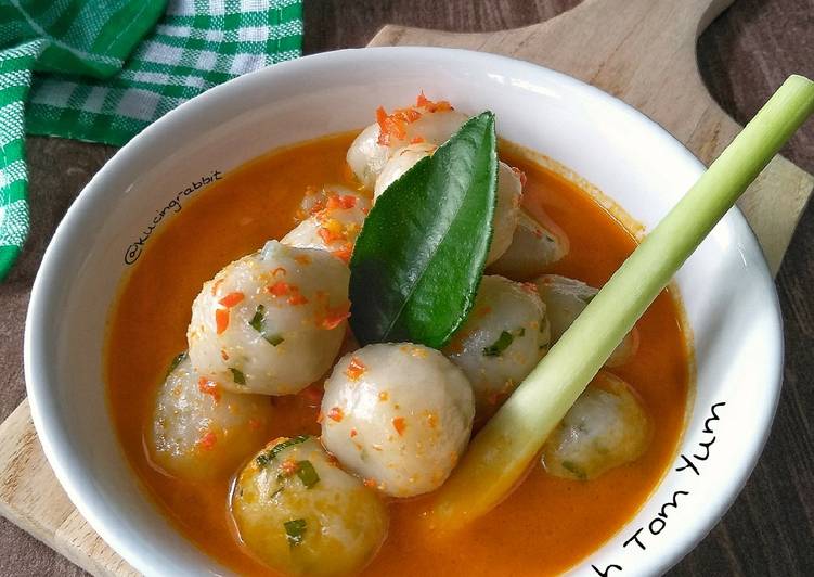 (1.27) Cilok Kuah Tom Yum