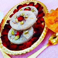 A picture of Gujarati Puran Poli (vedmi).
