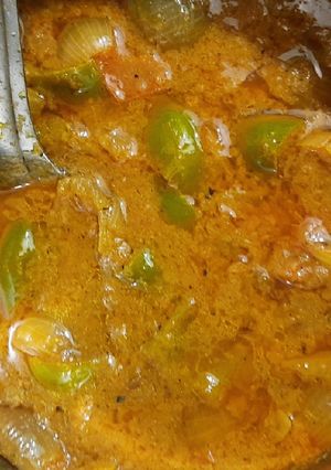 A picture of Capsicum masala gravy.