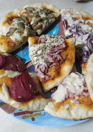 Una foto de Pizzas varios gustos