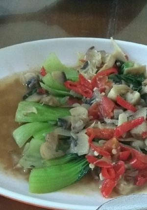 Foto resep Tumis pakcoy jamur kancing