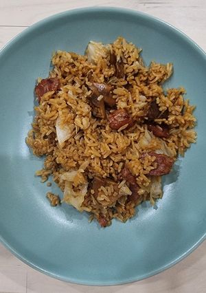 A picture of Cabbage Rice.