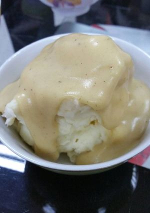 A picture of Mashed Potatoes.