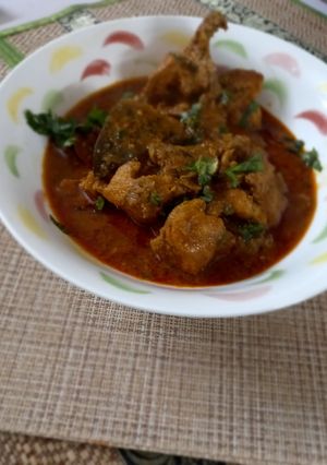 कड़ाई चिकन (kadai chicken recipe in Hindi) रेसिपी मुख्य फोटो