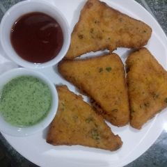 A picture of Quick Bread Pakoda.