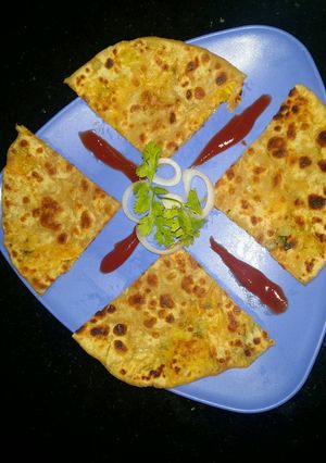 A picture of Rice paratha.