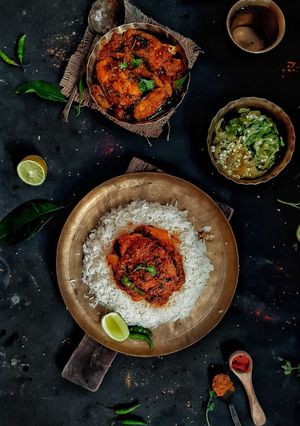 আলু টমেটো দিয়ে বোয়াল মাছ ভুনা রেসিপির প্রধান ছবি