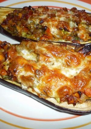Una foto de Berenjenas rellenas vegetarianas