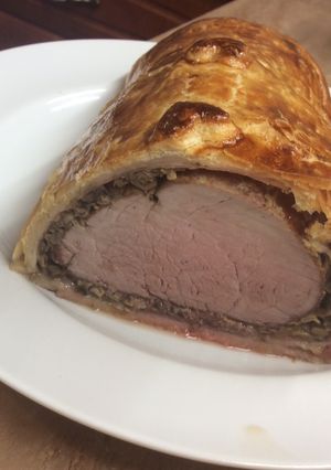 Hamis Wellington szűzpecsenyével recept fotója