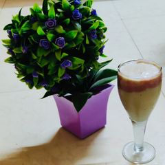 A picture of Triple fruit- triple dry fruit smoothie.