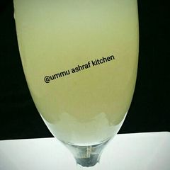 A picture of Pineapple juice.