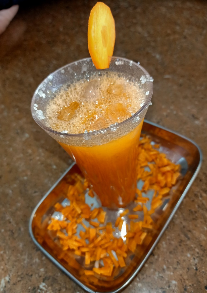 கேரட் பாதாம் பிசின் ஜூஸ் செய்முறை முக்கிய புகைப்படம்