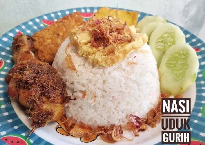 Nasi Uduk Gurih by Windyskitchen (tanpa rice cooker)