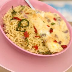 A picture of Sharp sharp Noodles with egg.