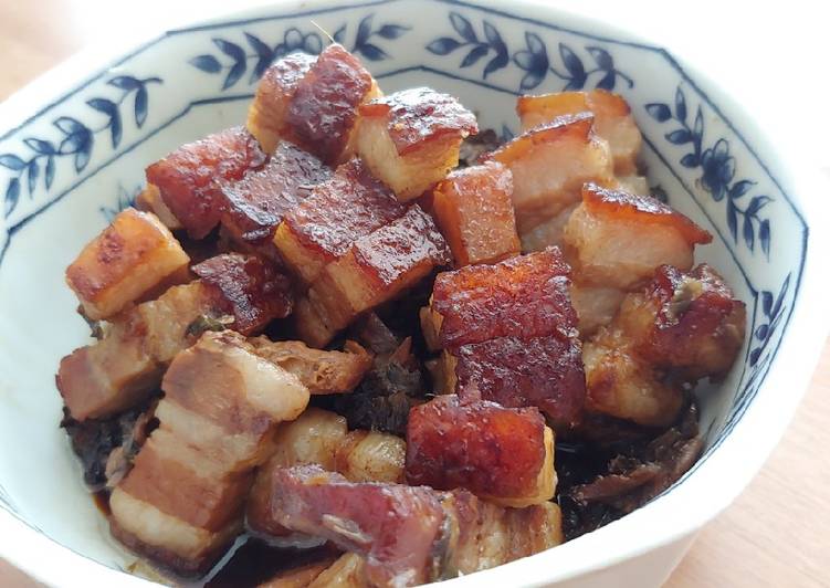 Resep Braised Pork Belly with Preserved Vegetable Anti Gagal