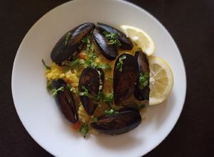 Una foto de Arroz con choritos
