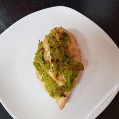 My Guacamole stuffed Chicken Breast 😘 A picture of My Guacamole stuffed Chicken Breast 😘.
