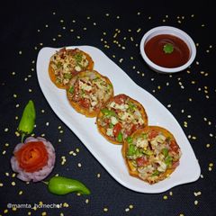 A picture of Moong dal Pizza.