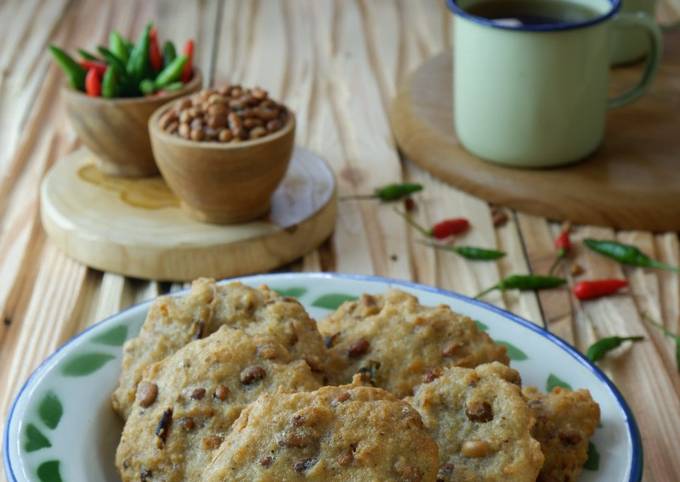 Bagaimana Menyiapkan Rarawuan (Gorengan Kacang Tolo) Anti Gagal