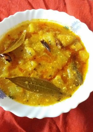 A picture of Kacha papita ki sabji.