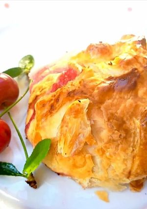 Túrós-meggyes batyú🍒 recept fotója