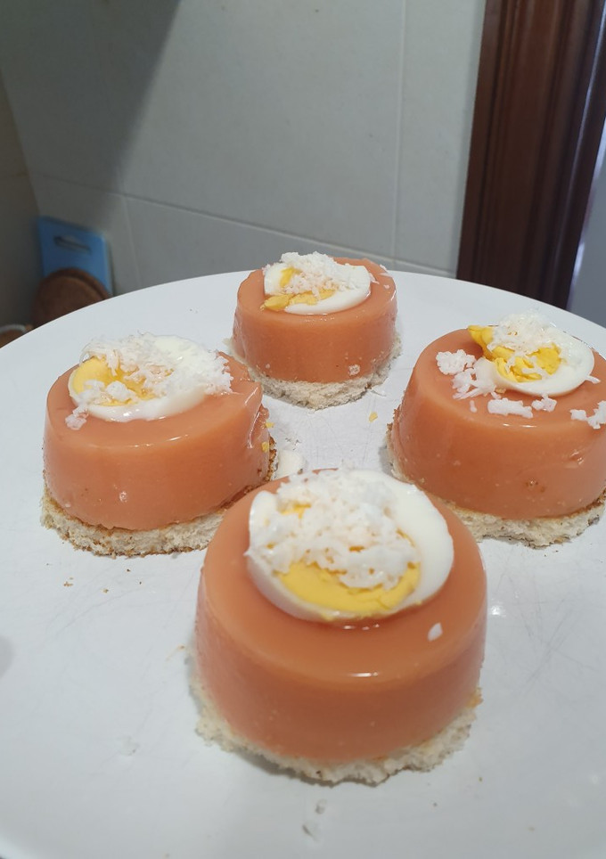 Una foto de Flan de salmorejo cordobés