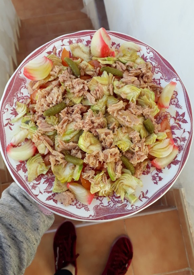 Una foto de Ensalada de alcachofas