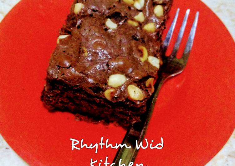 Cara Menyiapkan Brownies Kacang Panggang Lembut yang Lezat Sekali