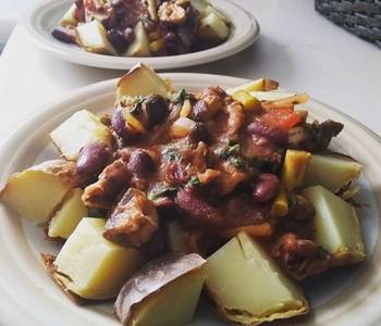 Unique Recipe Spicy kidney bean potato dish Very Delicious