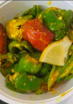 રાઇ વાળા મરચા (Rai Vala Marcha Recipe In Gujarati) રેસીપી મુખ્ય ફોટો